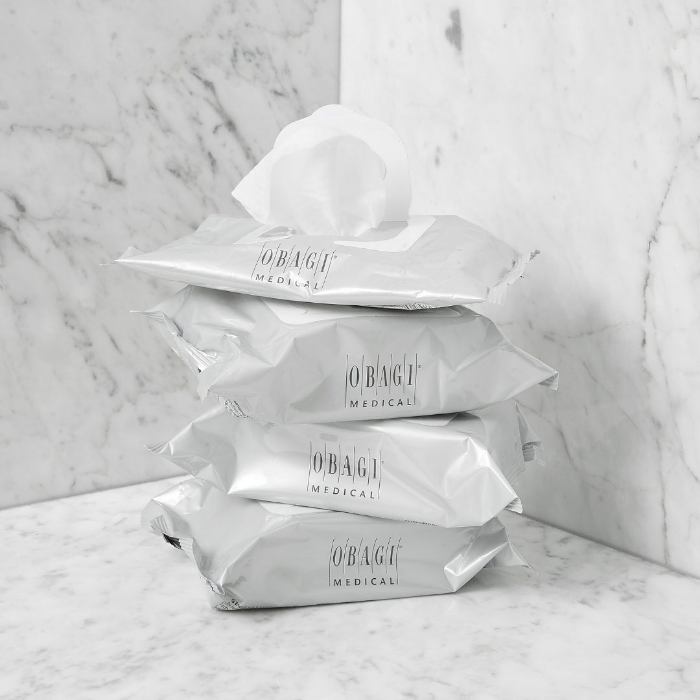 Obagi Facial Cleansing Wipes keep you face clean to avoid maskne